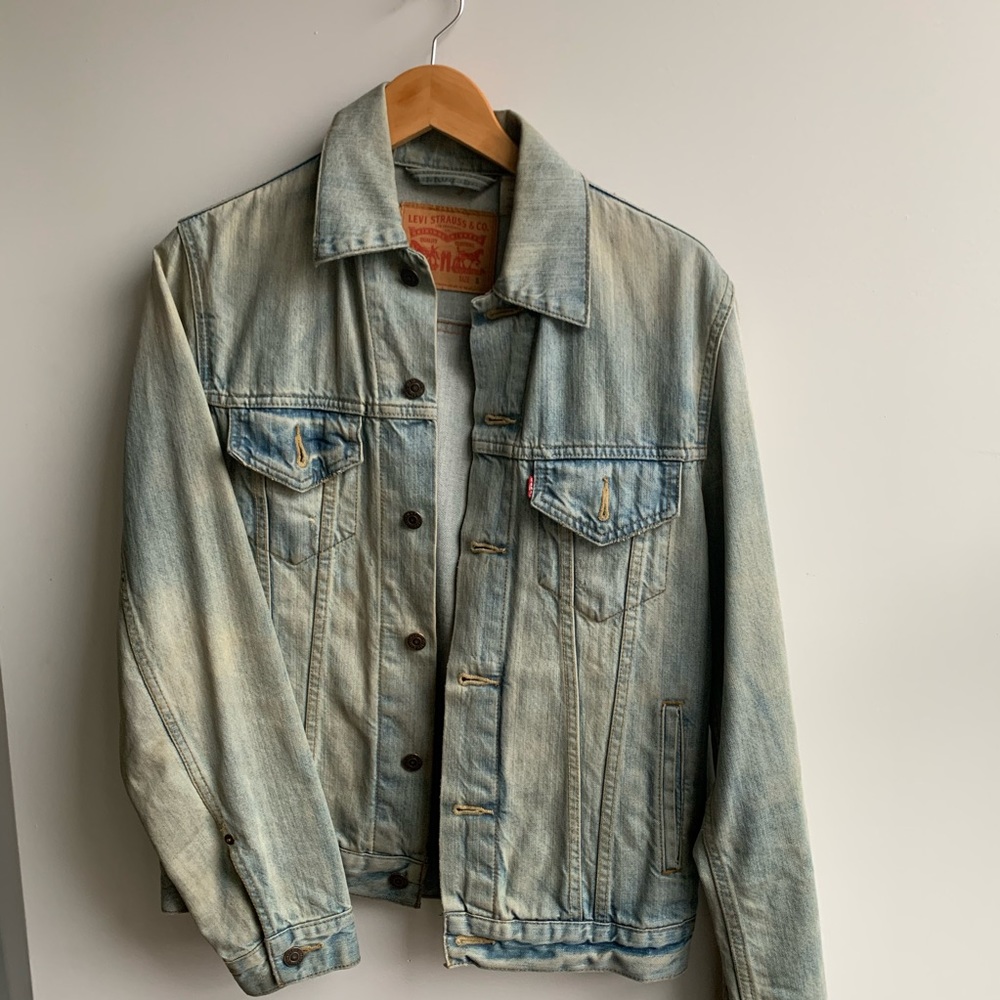 Levi Vintage Wash Jean Jacket